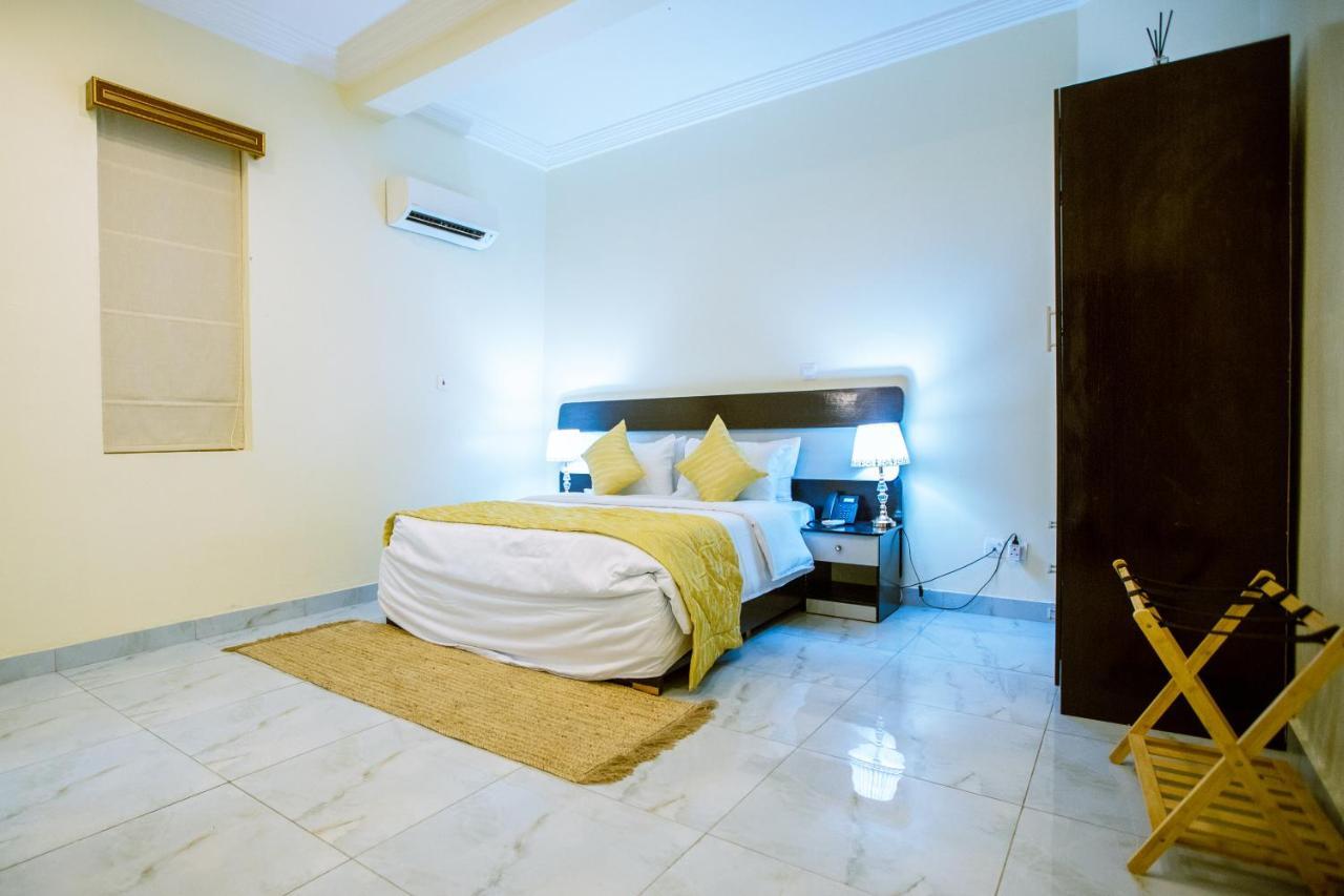 Apartment 79 Hotel & Suite Ikeja Exterior foto